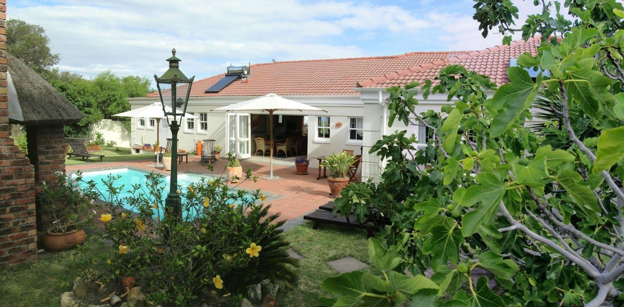 Von Abercron Residence Hermanus Bagian luar foto